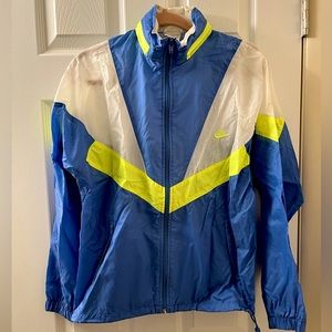 Nike Women’s Windbreaker Sports Jacket Sz M